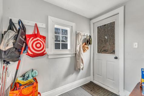 152 Lake Street Auburn ME 04210