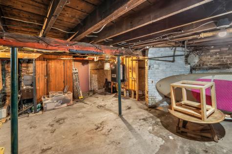 152 Lake Street Auburn ME 04210