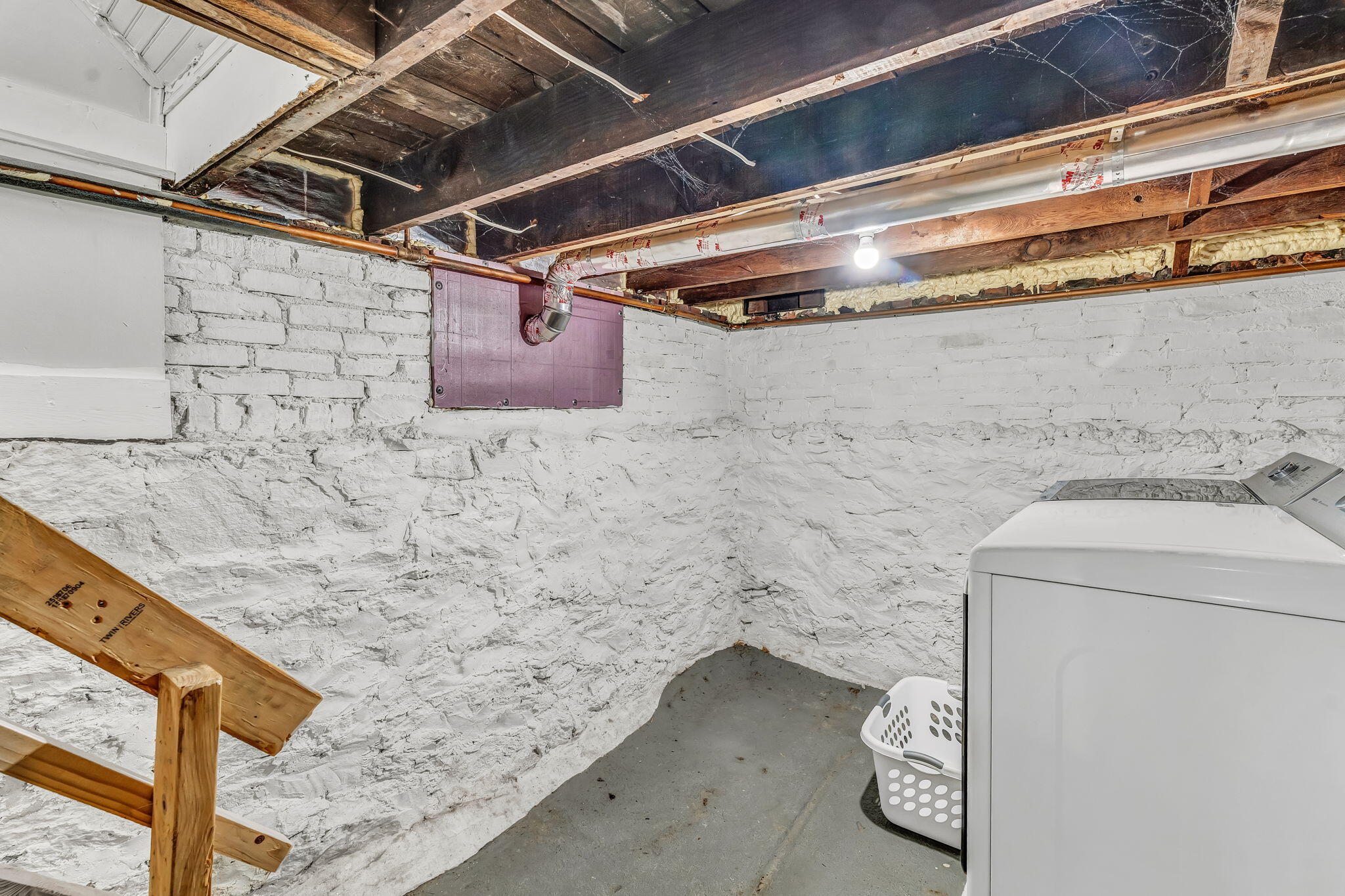 152 Lake Street Auburn ME 04210