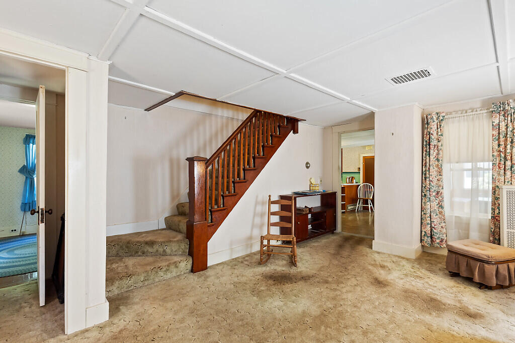 82 Quaker Hill Road Albion ME 04910