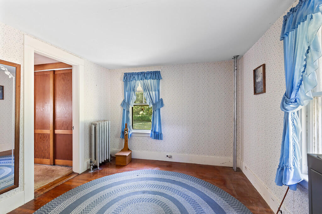 82 Quaker Hill Road Albion ME 04910