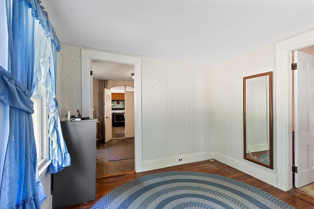 82 Quaker Hill Road Albion ME 04910