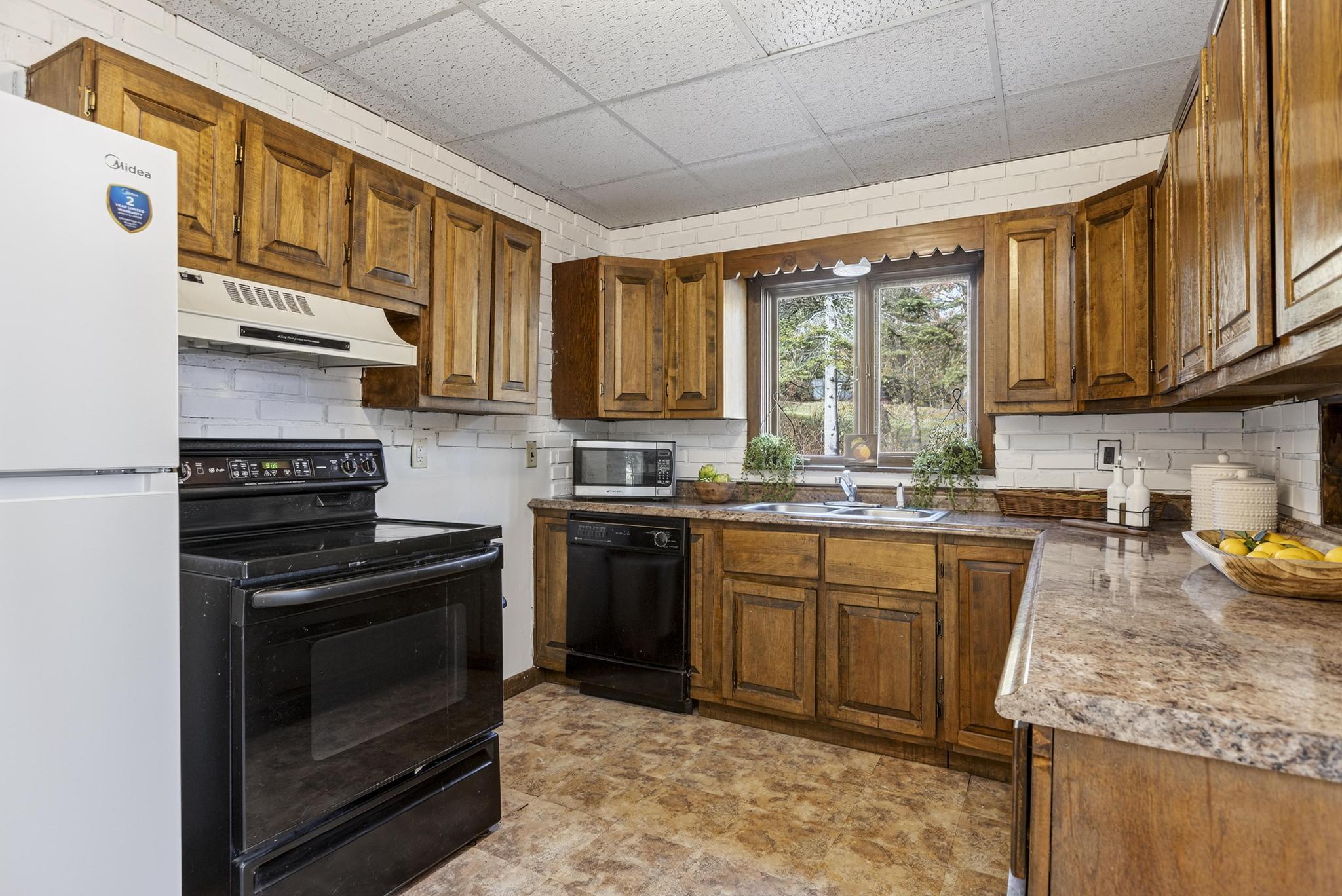 14 Gammon Avenue Auburn ME 04210