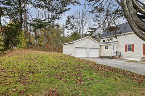 14 Gammon Avenue Auburn ME 04210