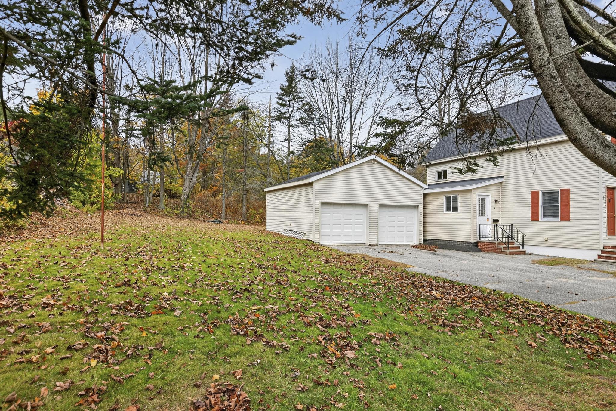 14 Gammon Avenue Auburn ME 04210