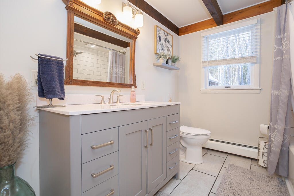 236 Us Route 2 E Wilton ME 04294