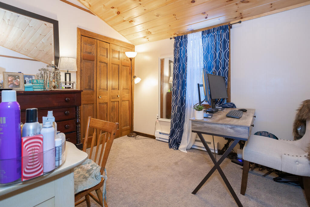 236 Us Route 2 E Wilton ME 04294