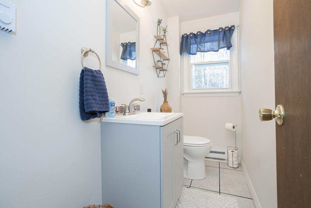 236 Us Route 2 E Wilton ME 04294