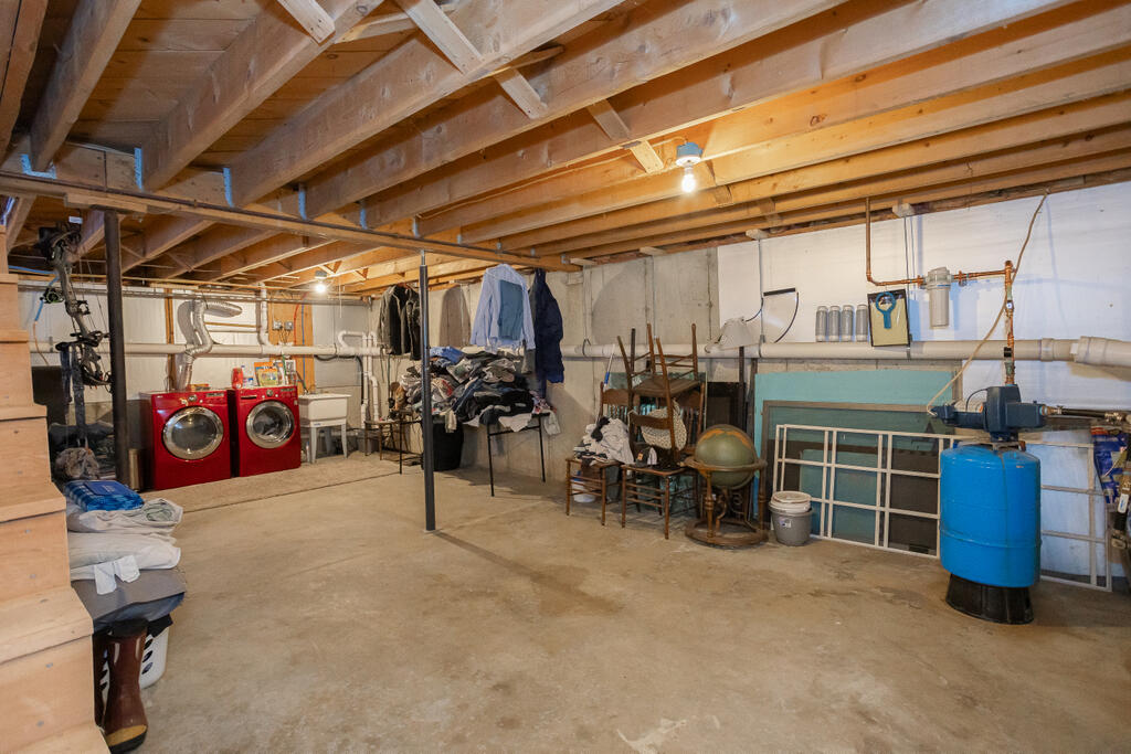 236 Us Route 2 E Wilton ME 04294