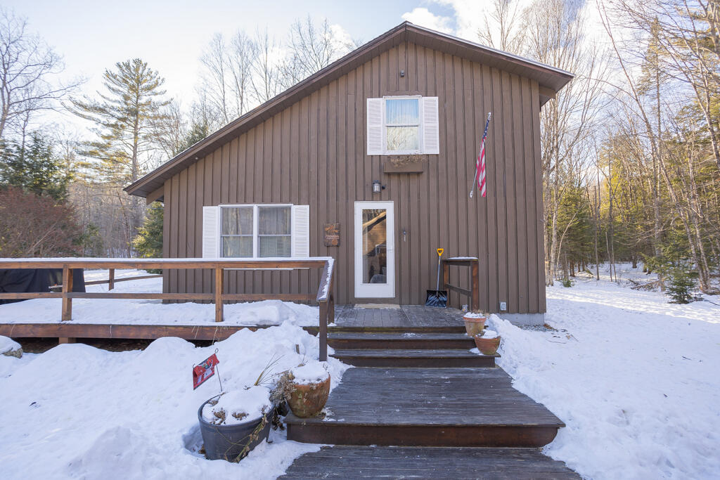 236 Us Route 2 E Wilton ME 04294