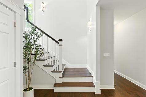 46 Windward Shore Road Raymond ME 04071