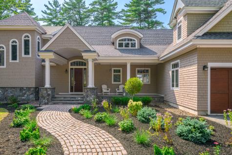 46 Windward Shore Road Raymond ME 04071