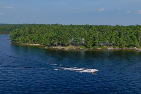 46 Windward Shore Road Raymond ME 04071