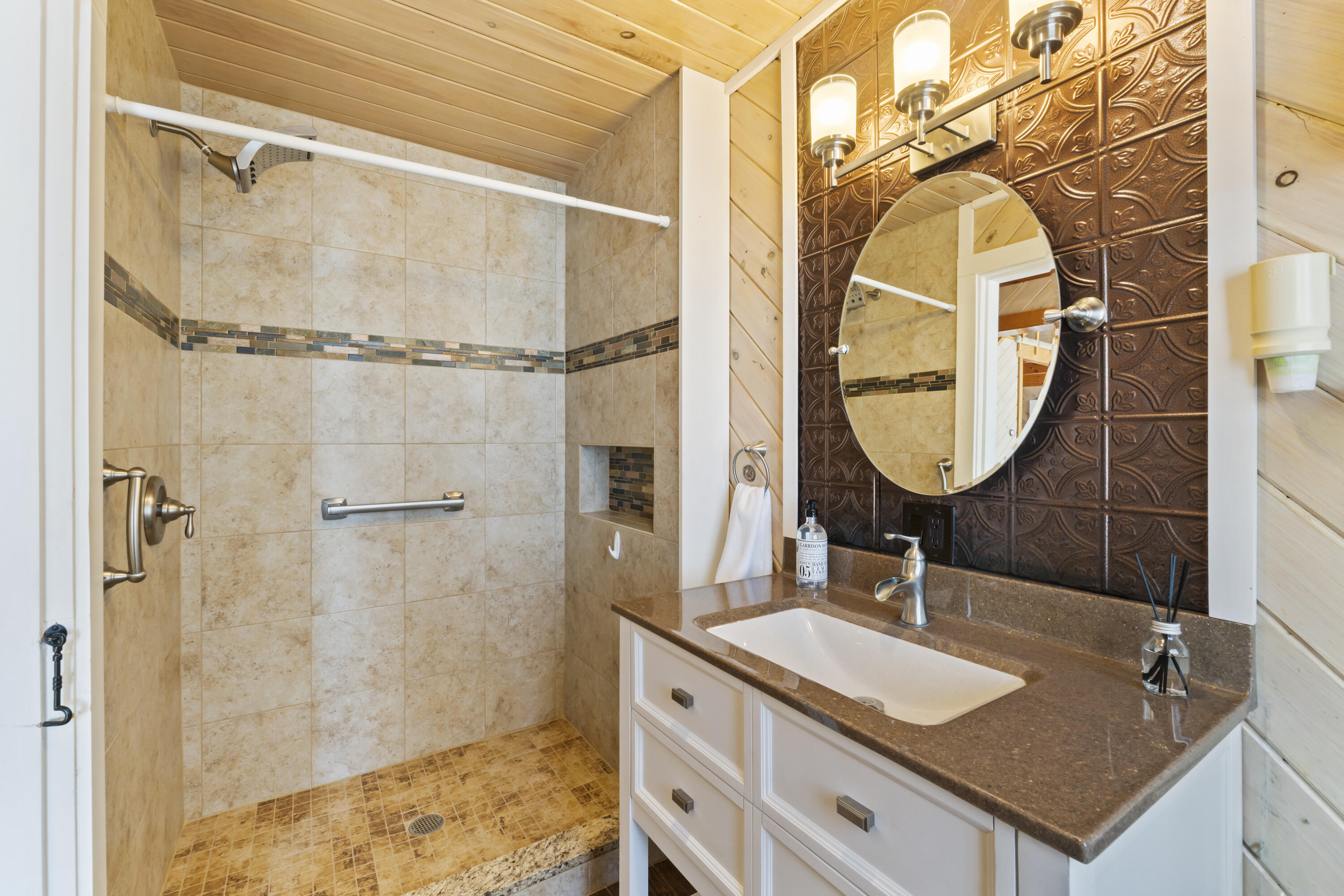 17 Evergreen Way Orland ME 04472