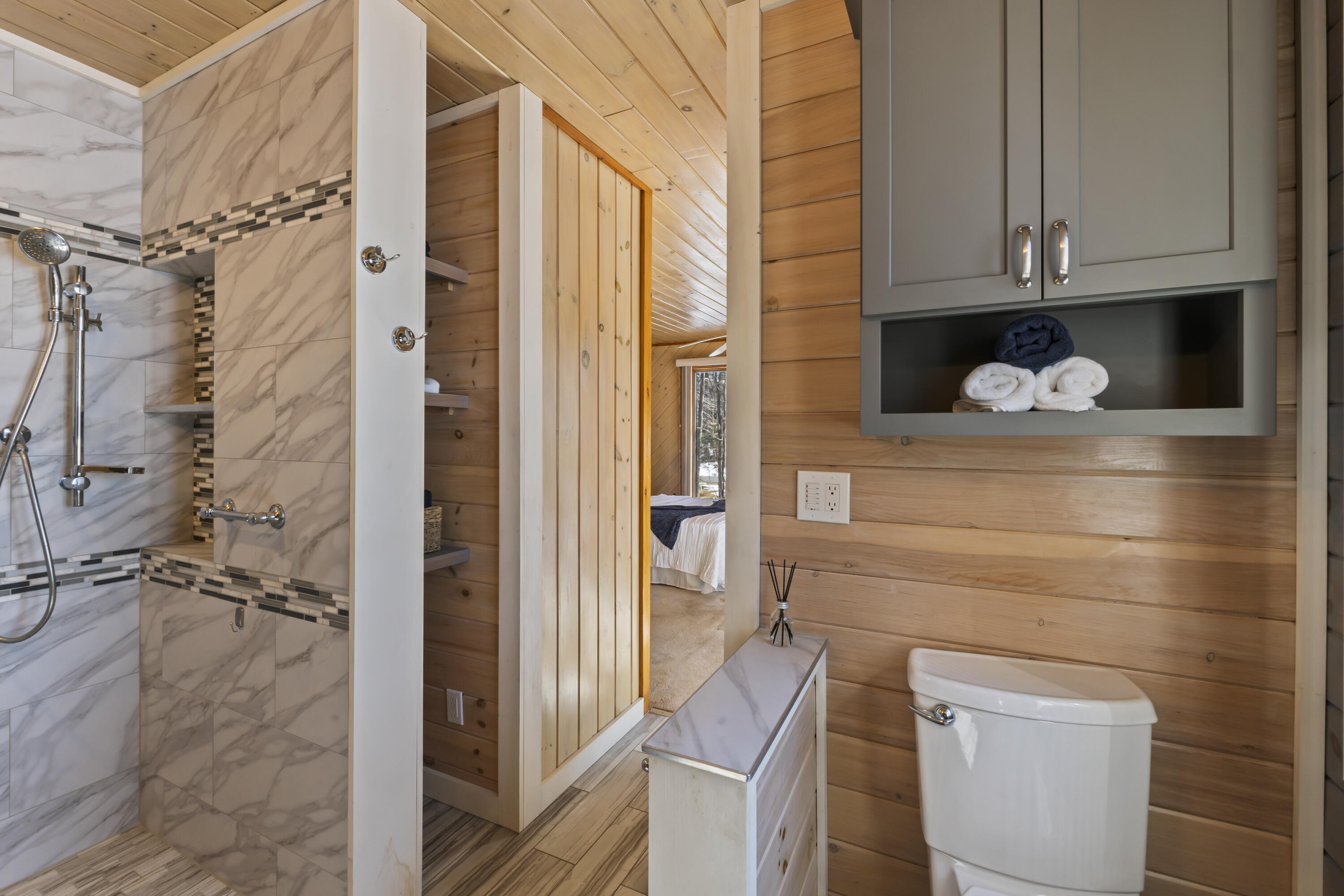 17 Evergreen Way Orland ME 04472