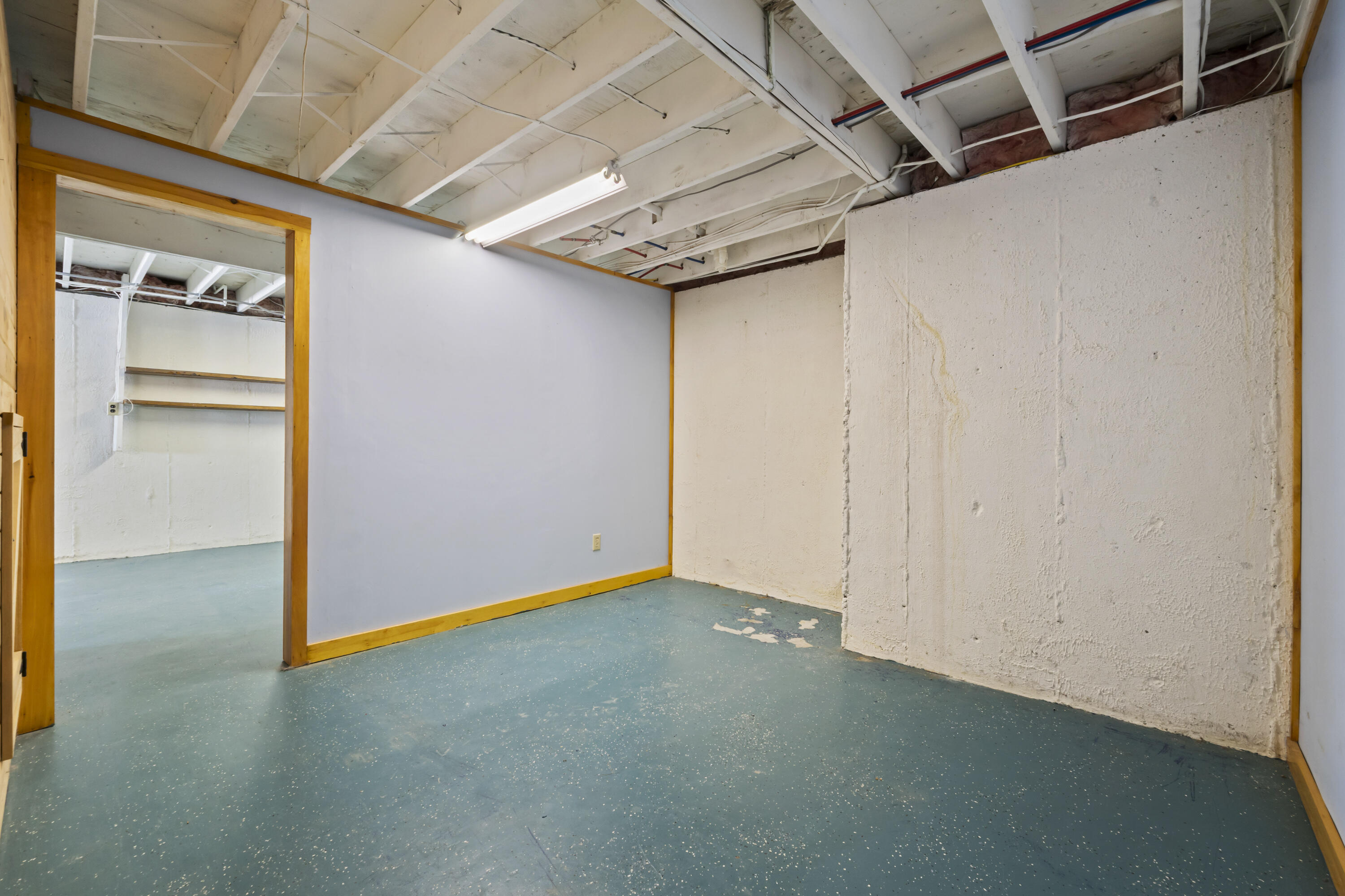 17 Evergreen Way Orland ME 04472