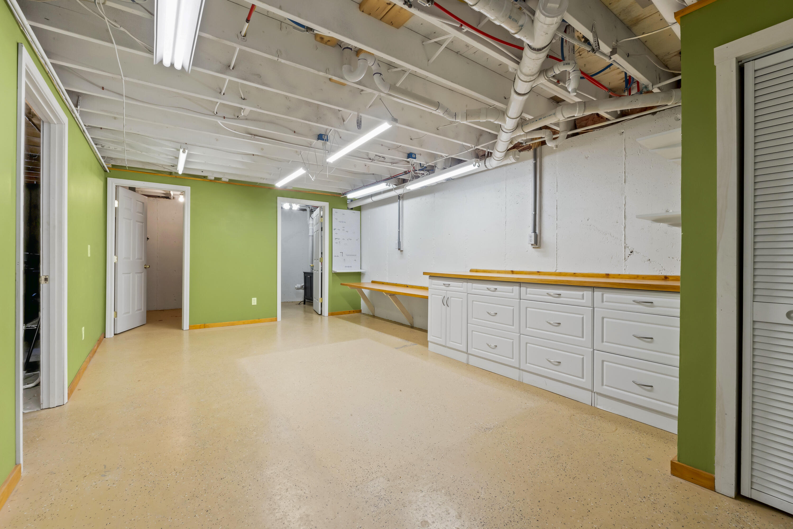 17 Evergreen Way Orland ME 04472