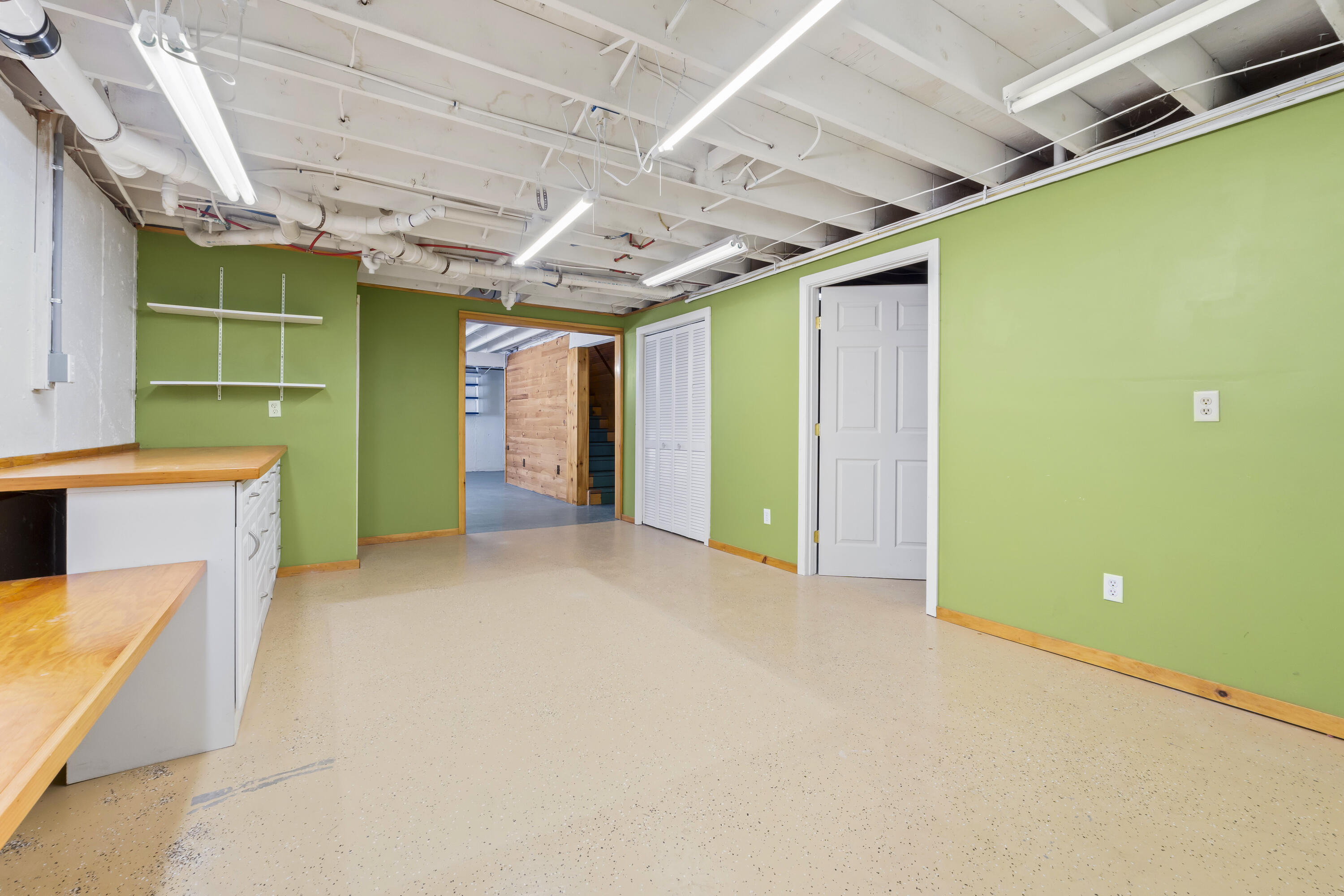 17 Evergreen Way Orland ME 04472