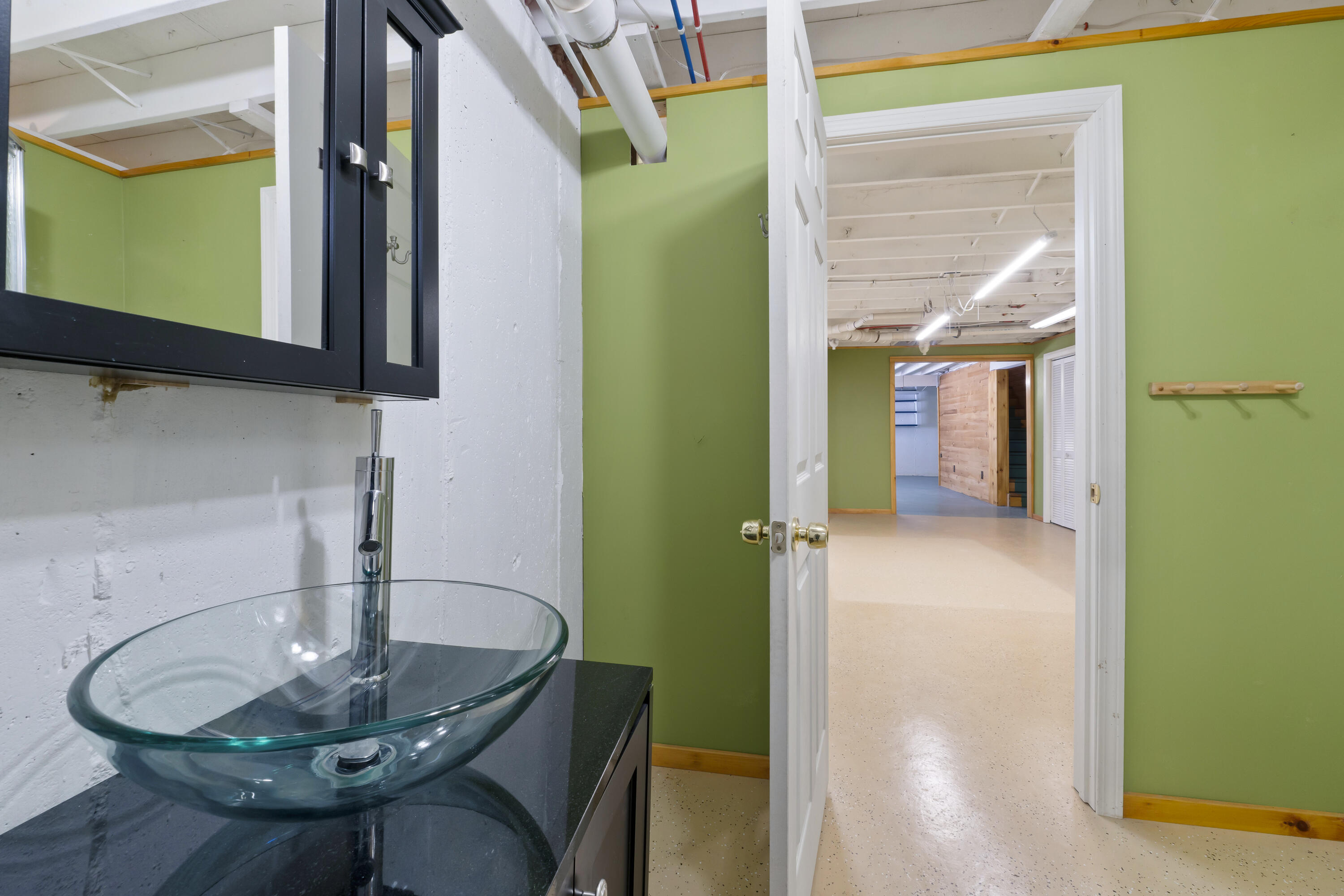 17 Evergreen Way Orland ME 04472