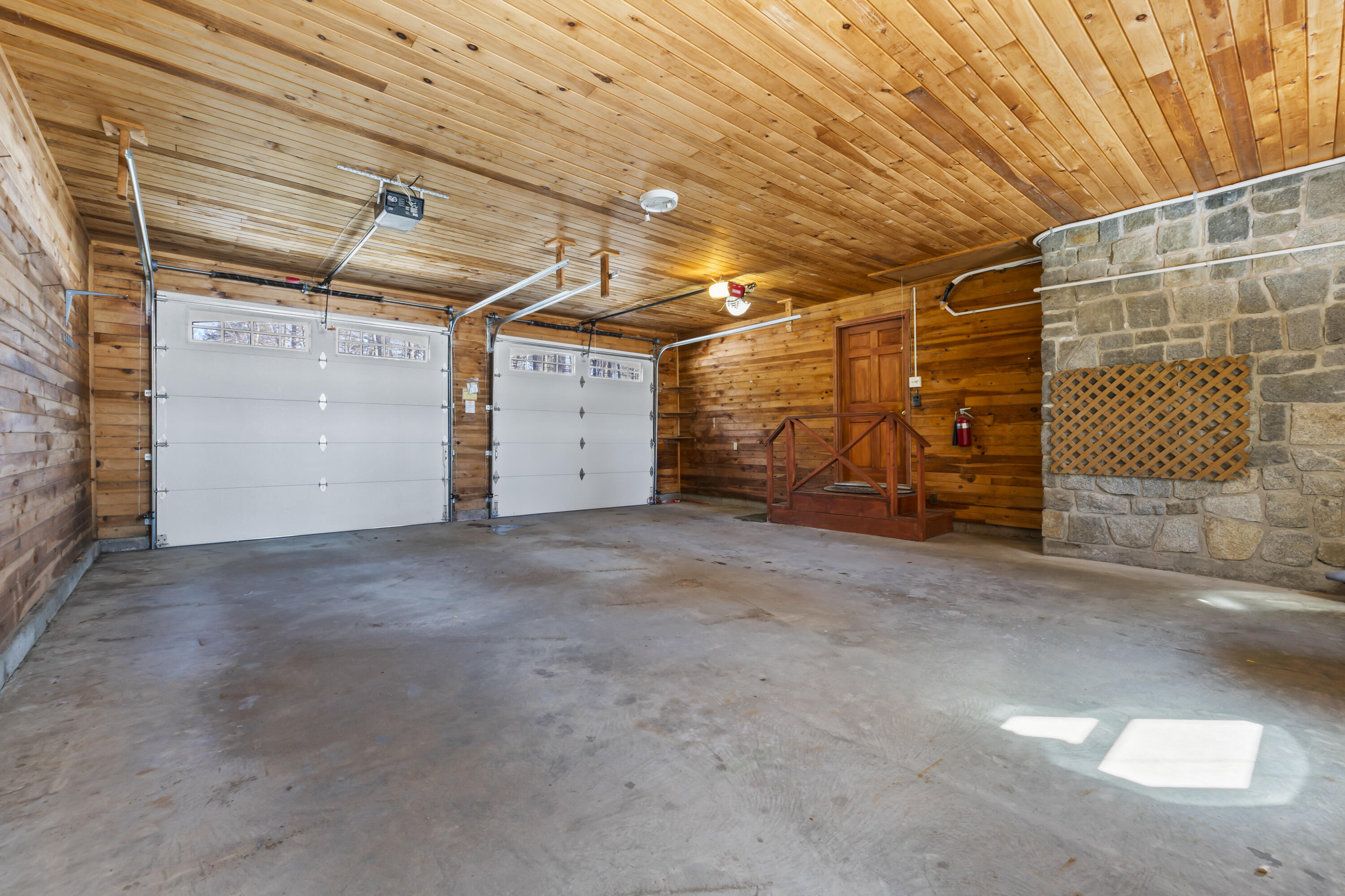 17 Evergreen Way Orland ME 04472