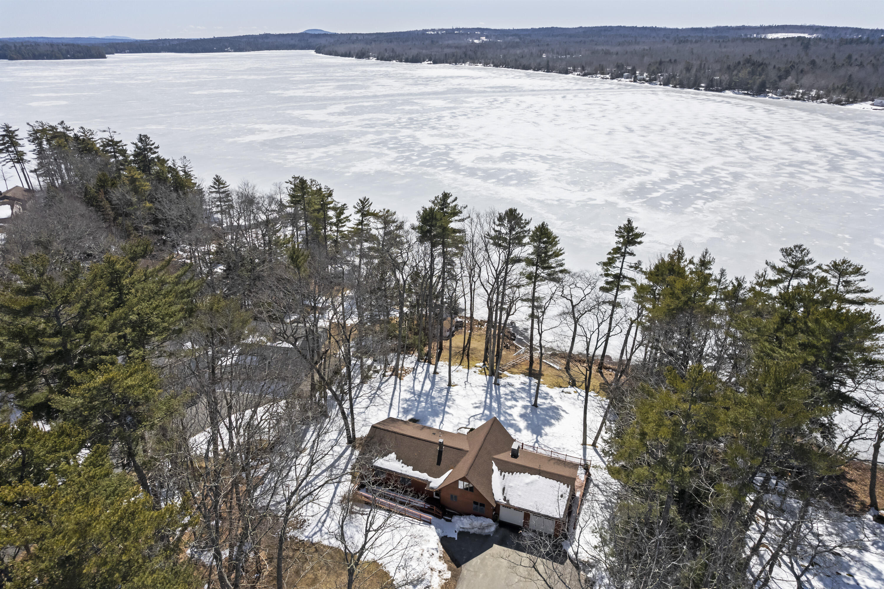 17 Evergreen Way Orland ME 04472