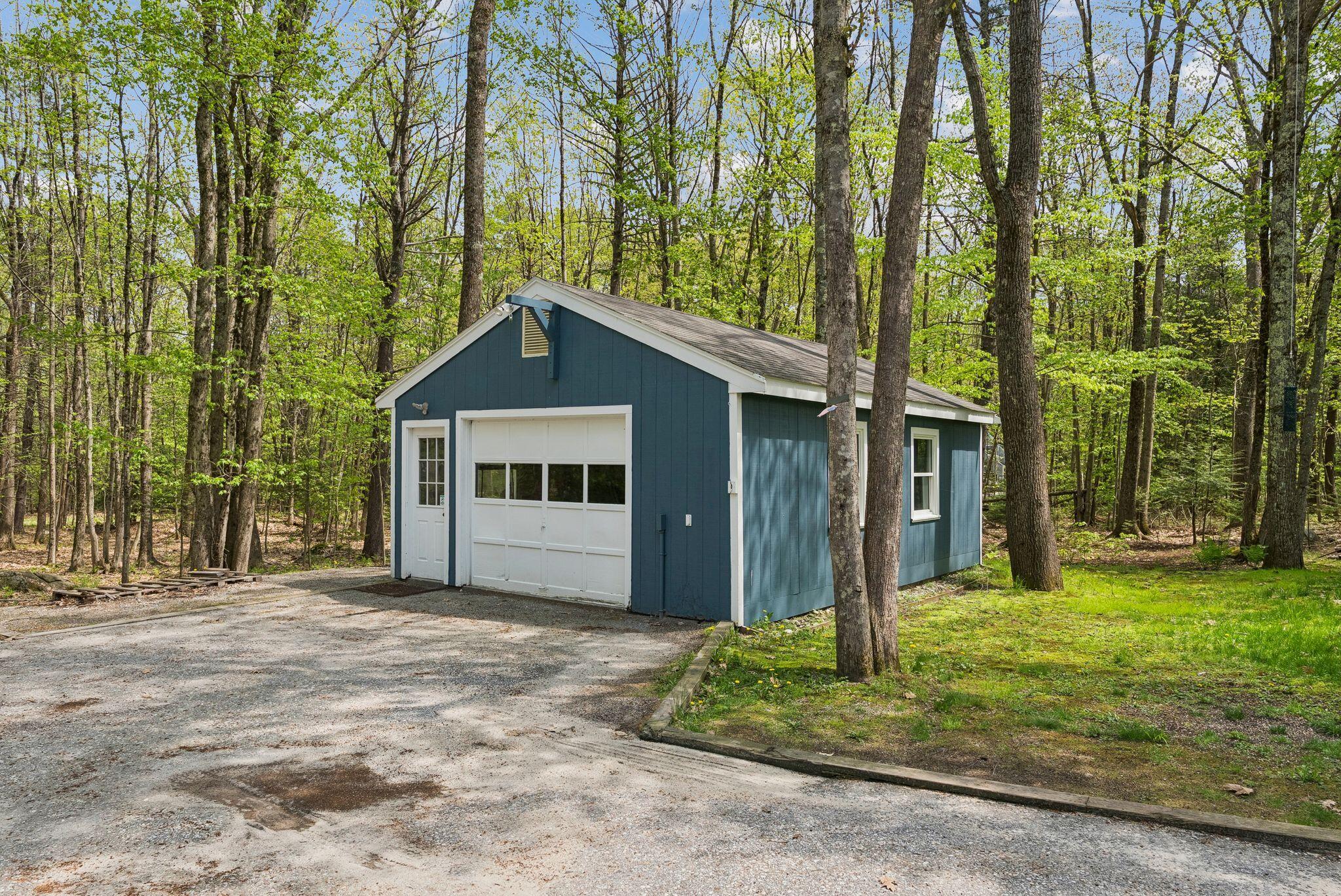253 Yarmouth Road Gray ME 04039