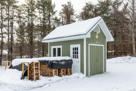 726 W Auburn Road Auburn ME 04210