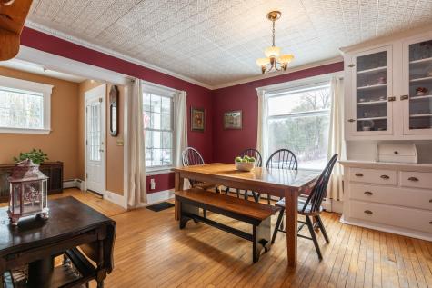 726 W Auburn Road Auburn ME 04210