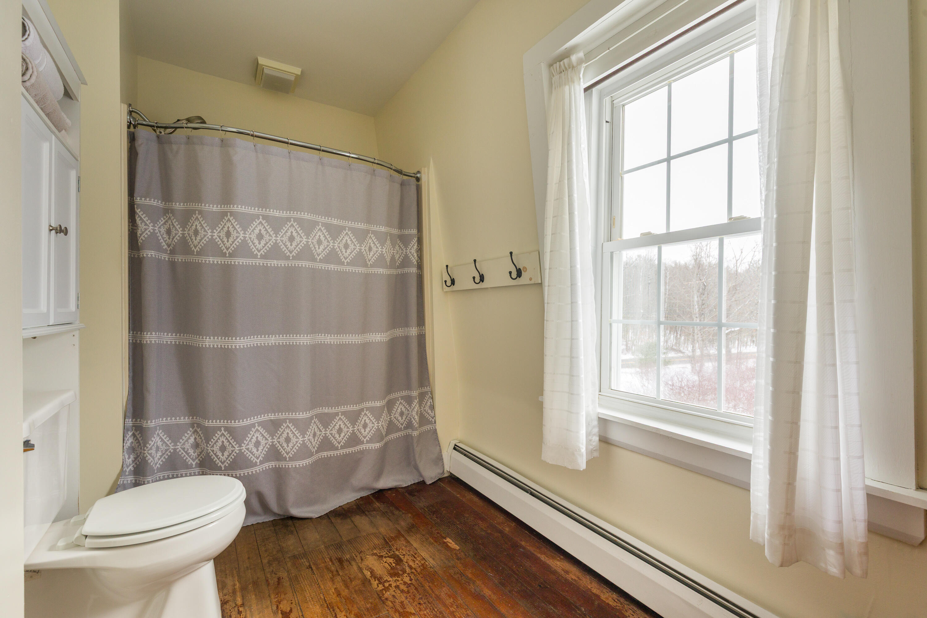 726 W Auburn Road Auburn ME 04210