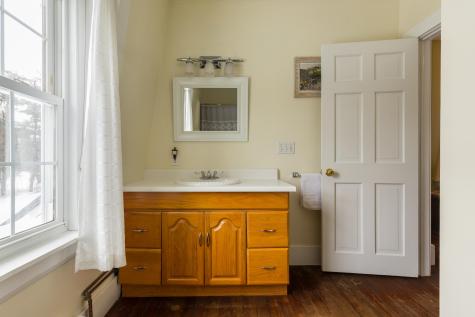 726 W Auburn Road Auburn ME 04210