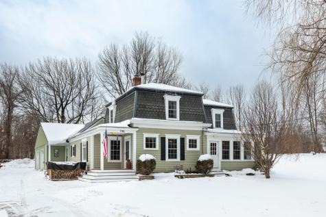 726 W Auburn Road Auburn ME 04210