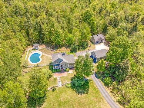 44 Jeffrey Road Minot ME 04258