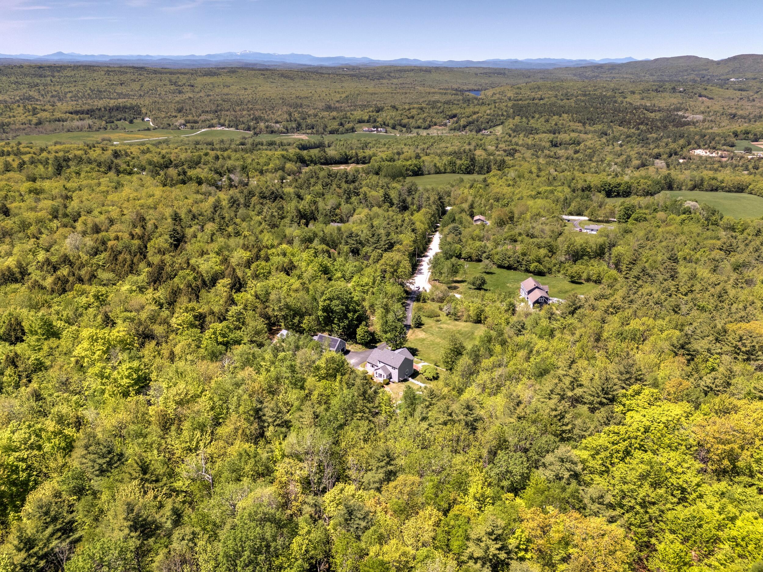 44 Jeffrey Road Minot ME 04258