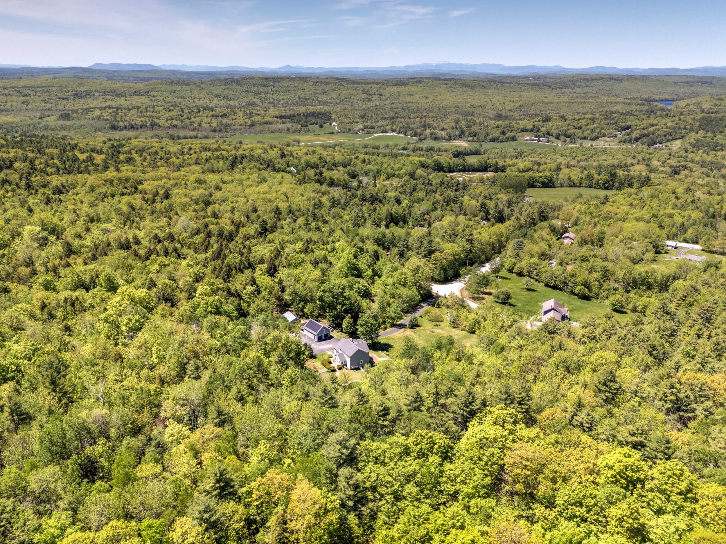 44 Jeffrey Road Minot ME 04258