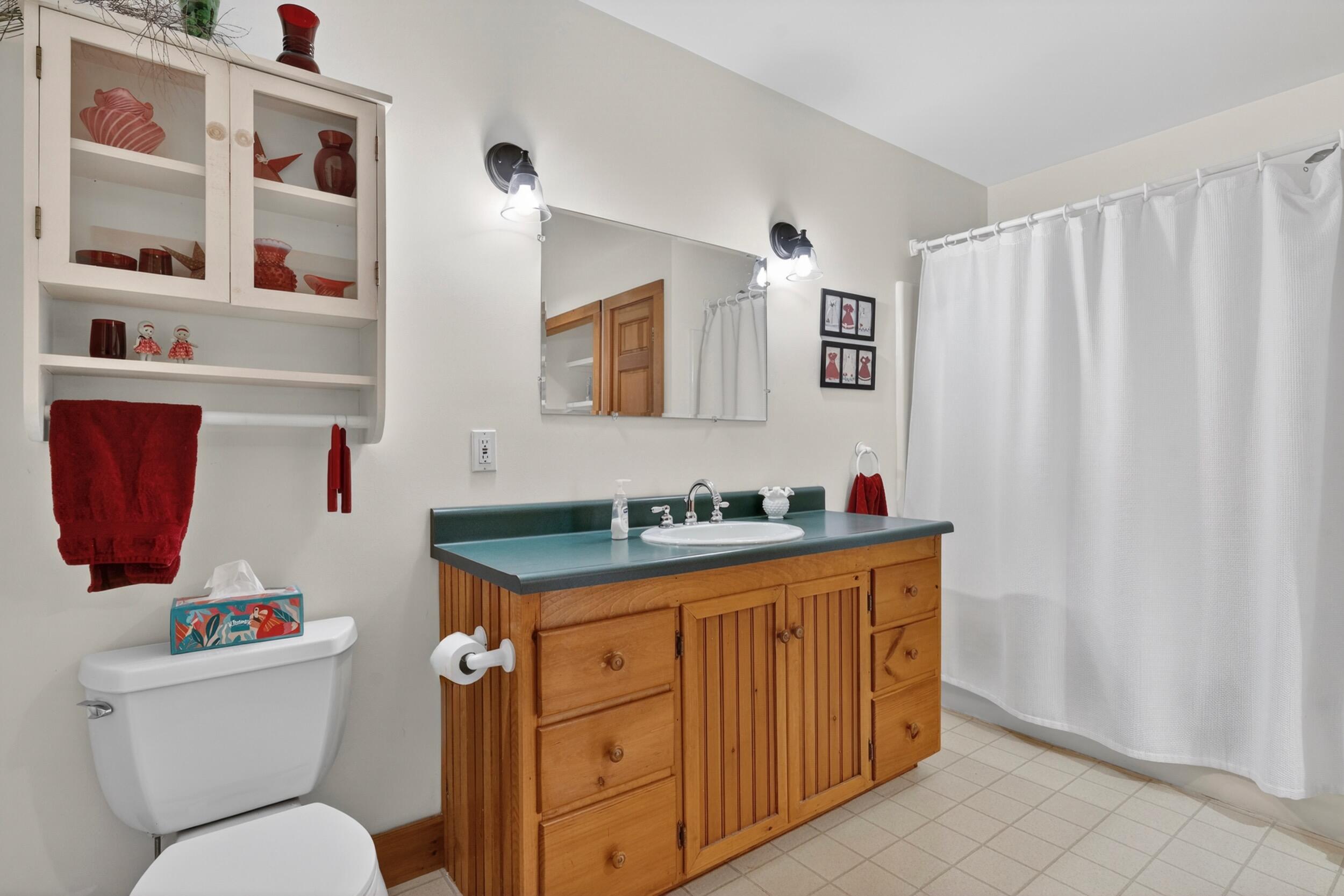 44 Jeffrey Road Minot ME 04258