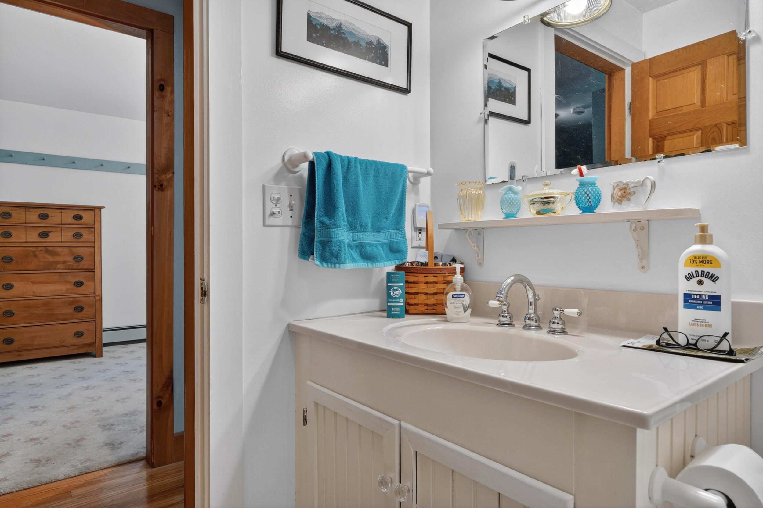 44 Jeffrey Road Minot ME 04258