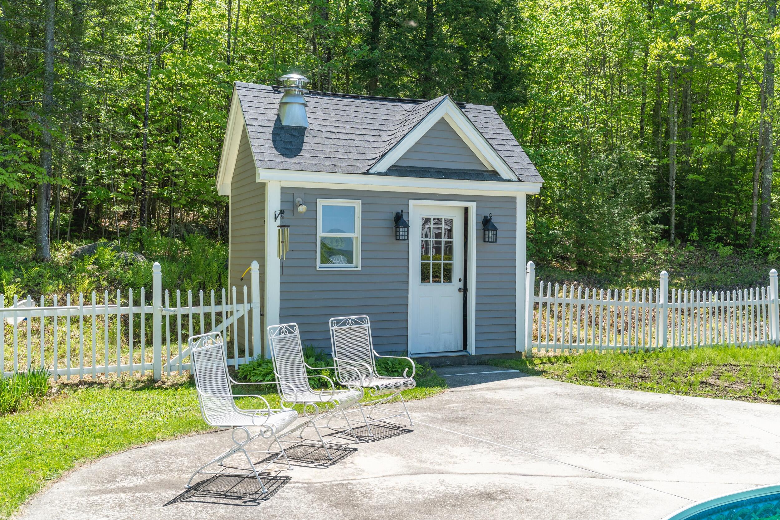 44 Jeffrey Road Minot ME 04258
