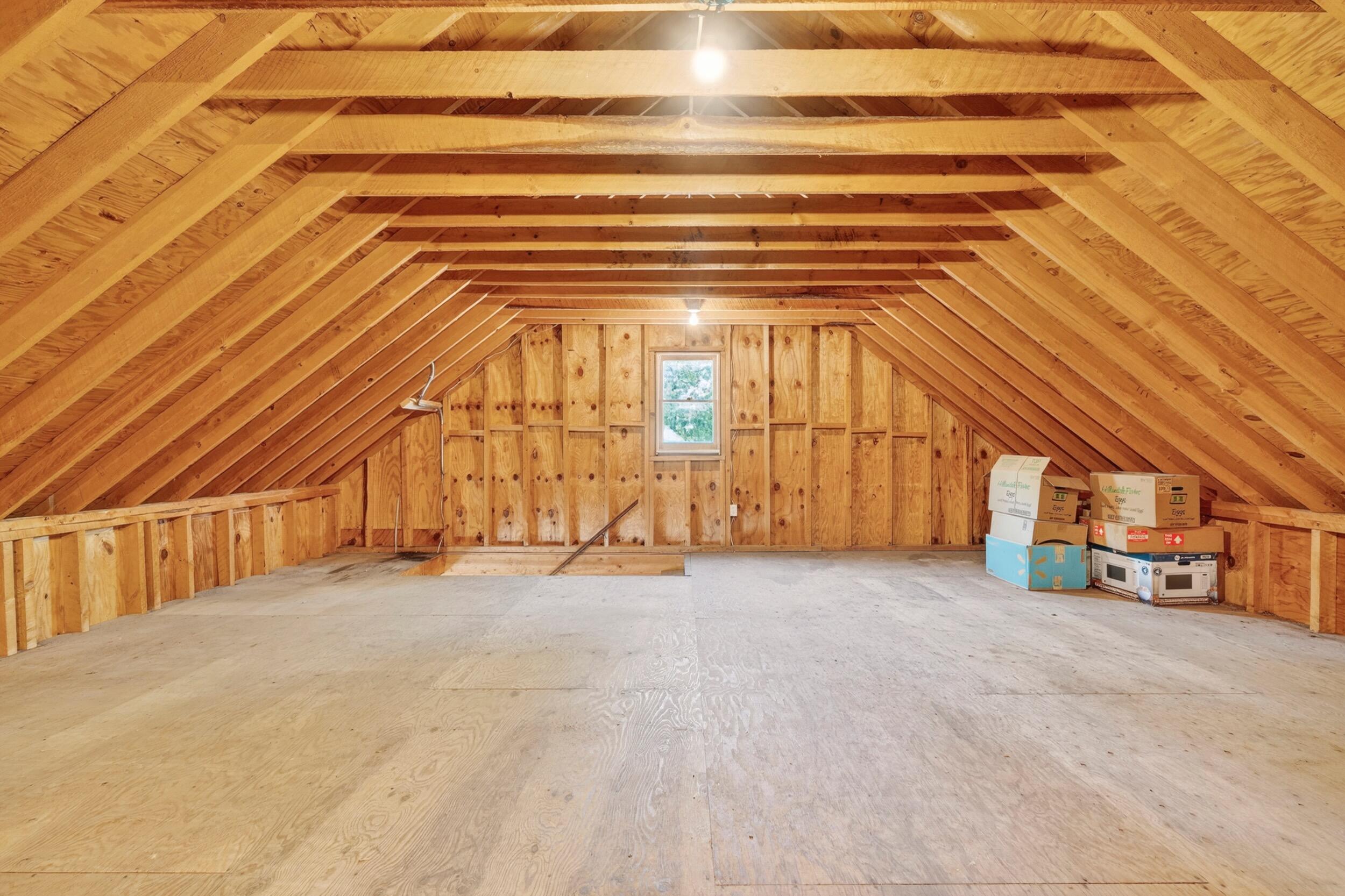 44 Jeffrey Road Minot ME 04258