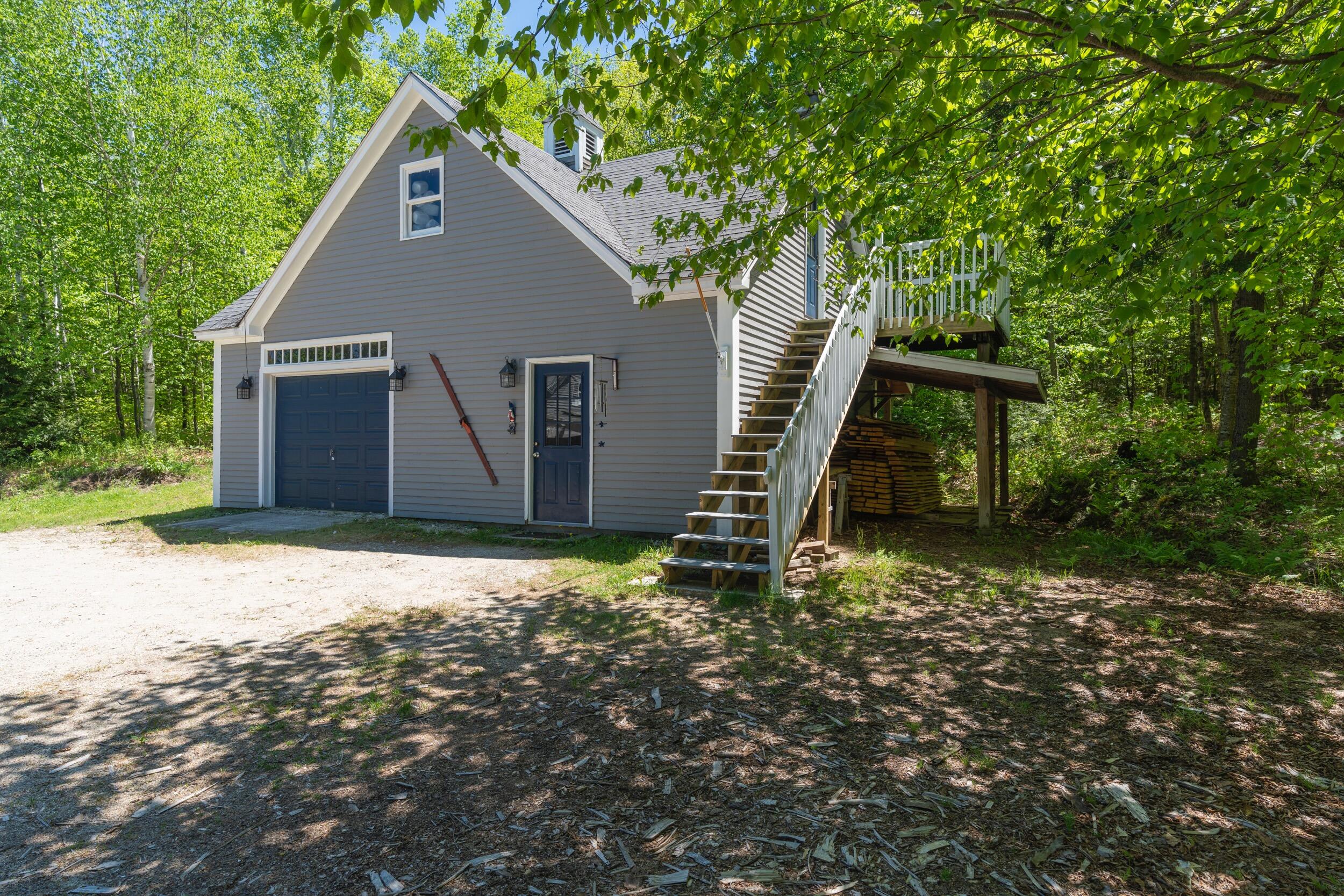 44 Jeffrey Road Minot ME 04258
