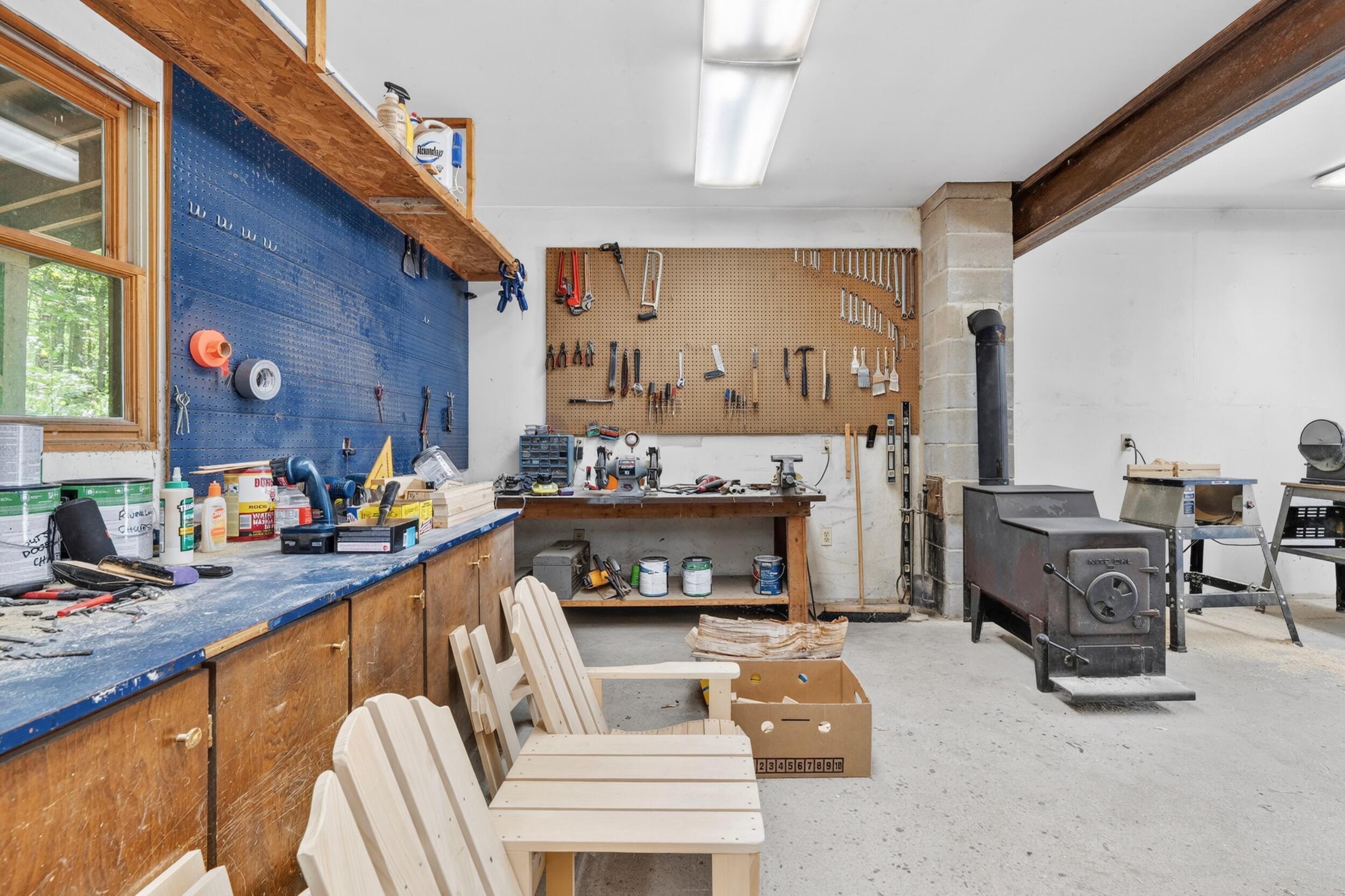 44 Jeffrey Road Minot ME 04258