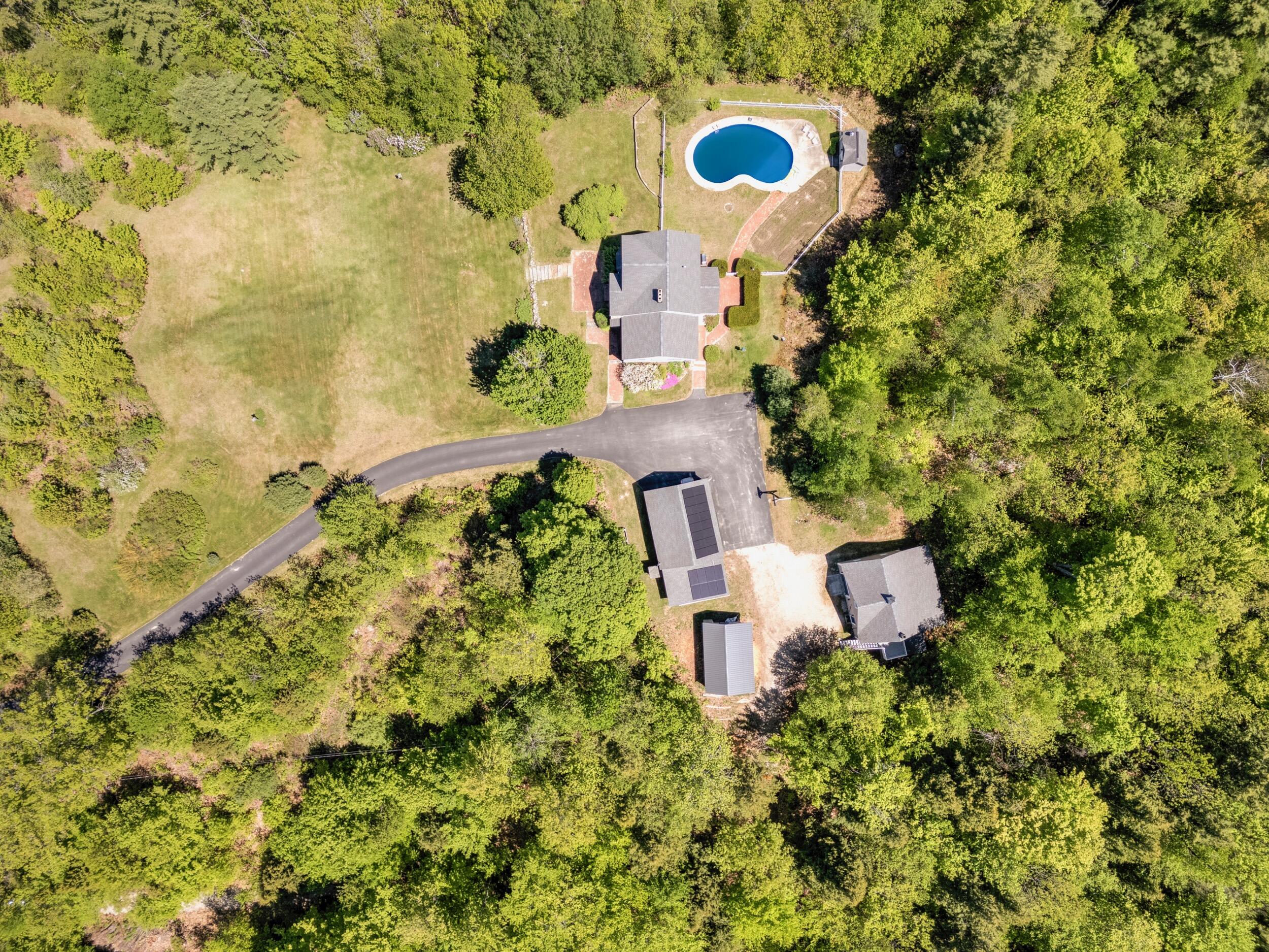 44 Jeffrey Road Minot ME 04258