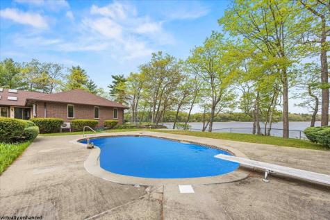 22 Crestwood Drive Biddeford ME 04005