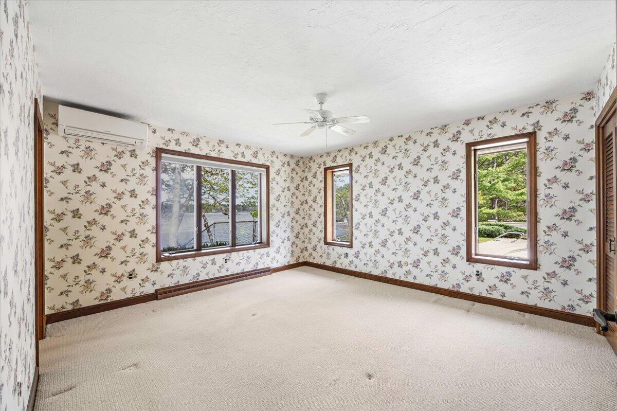 22 Crestwood Drive Biddeford ME 04005