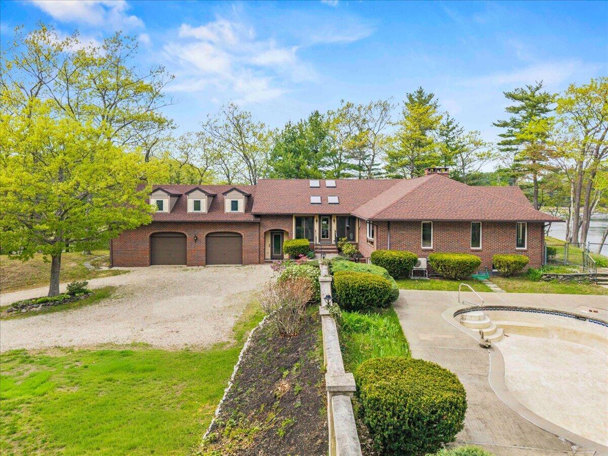 22 Crestwood Drive Biddeford ME 04005