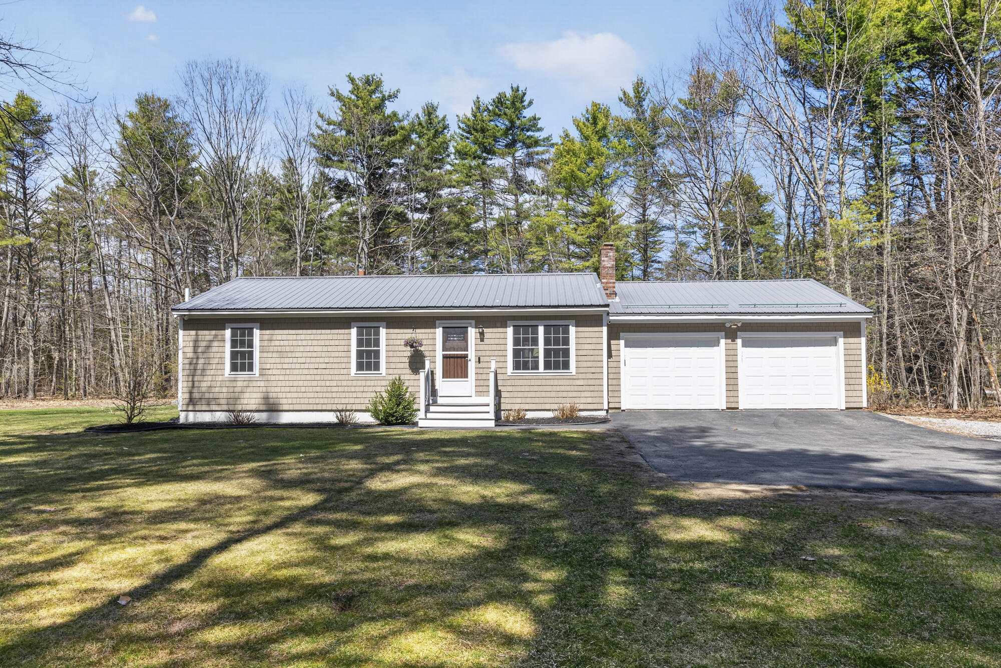 10 Standish Neck Road Gorham ME 04038