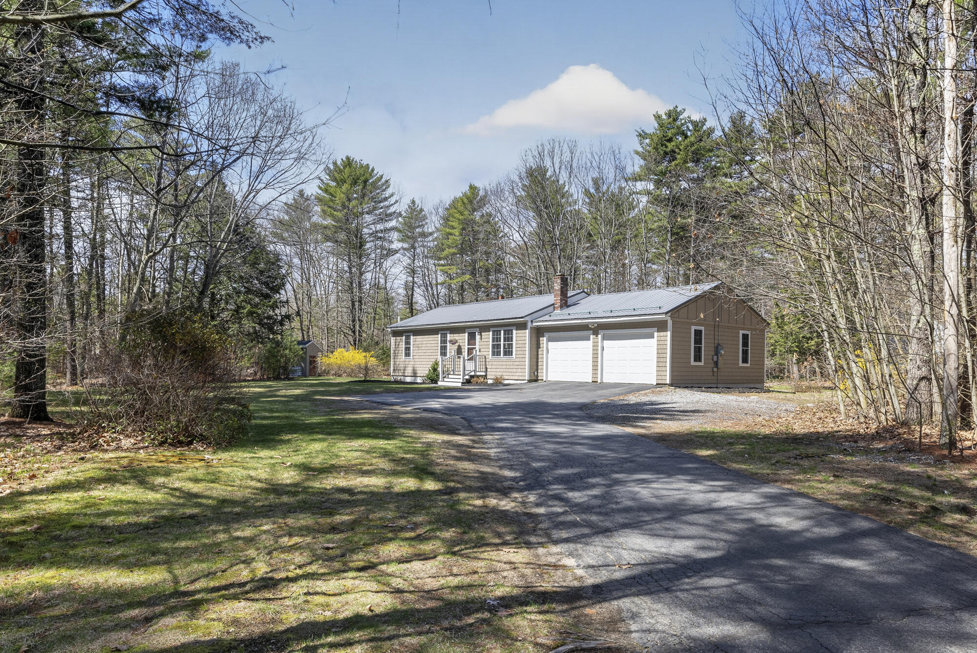 10 Standish Neck Road Gorham ME 04038