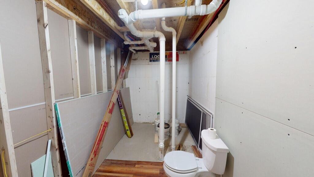 654 Riverside Drive Eddington ME 04428