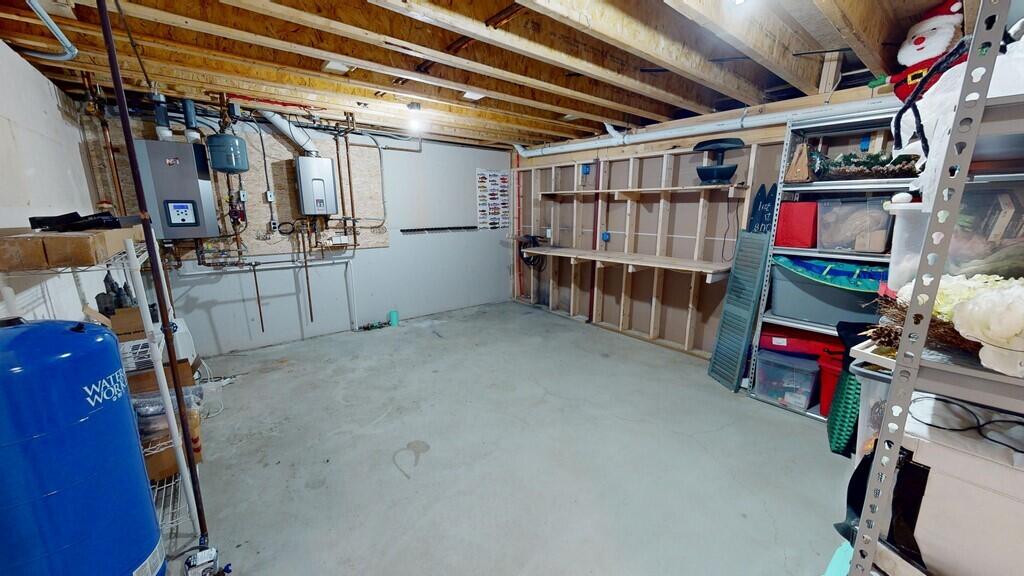 654 Riverside Drive Eddington ME 04428