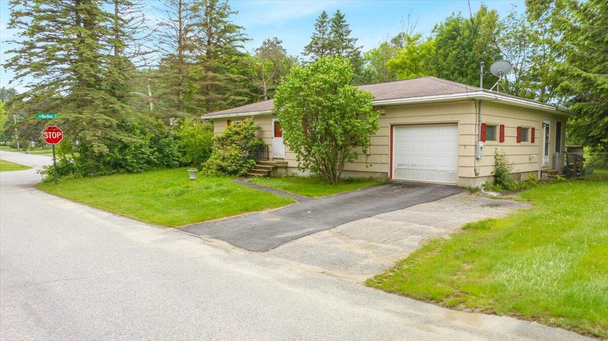 91 Harold Street Lewiston ME 04240