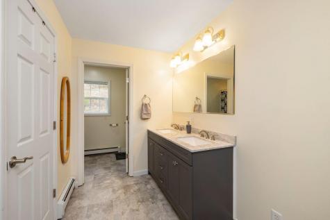 783 Center Minot Hill Road Minot ME 04258